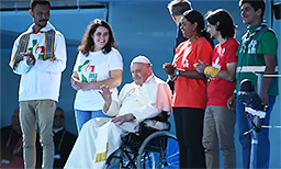 2000 jóvenes chilenos asisten a encuentro con el  Papa Francisco.