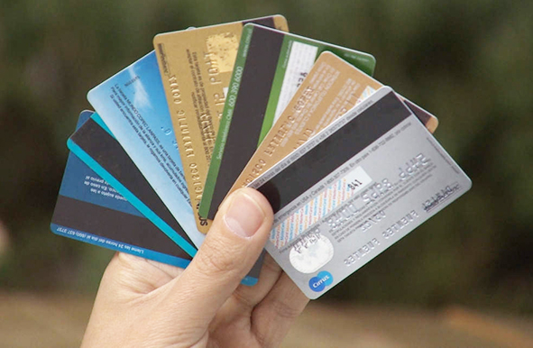 ESTUDIO  4 de cada 10 chilenos tiene previsto solicitar un nuevo crédito o re financiar uno existente