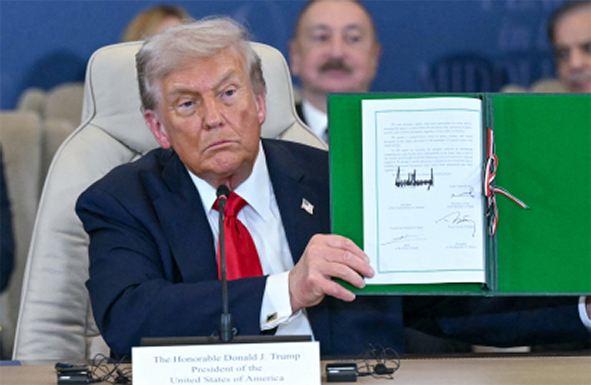Acuerdo de paz para Gaza: Trump encabezó la firma del acuerdo con Egipto, Qatar y Turquía