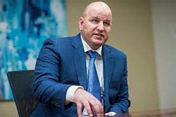 Embajador de EE UU: críticas del Presidente Boric a Donald Trump “perjudican al pueblo de Chile