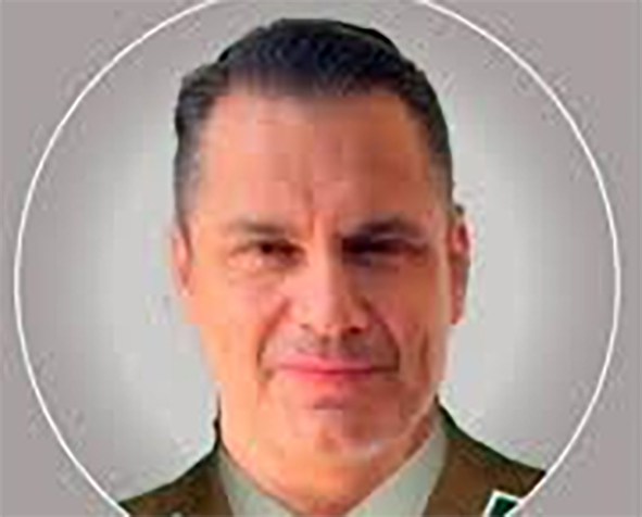 Estallido delictual: Tribunal absuelve al ex teniente coronel de Carabineros Claudio Crespo