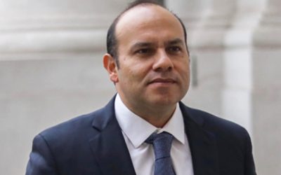 Se inicia el cabio de mando: Máximo Pavéz asume como el primer funcionario de José A. Kast