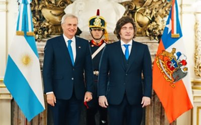 Presidentes de Chile y Argentina sostienen  encuentro bilateral